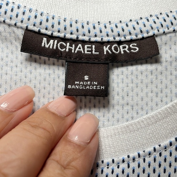 Michael Kors white with blue print T-shirt sz S - Picture 4 of 6
